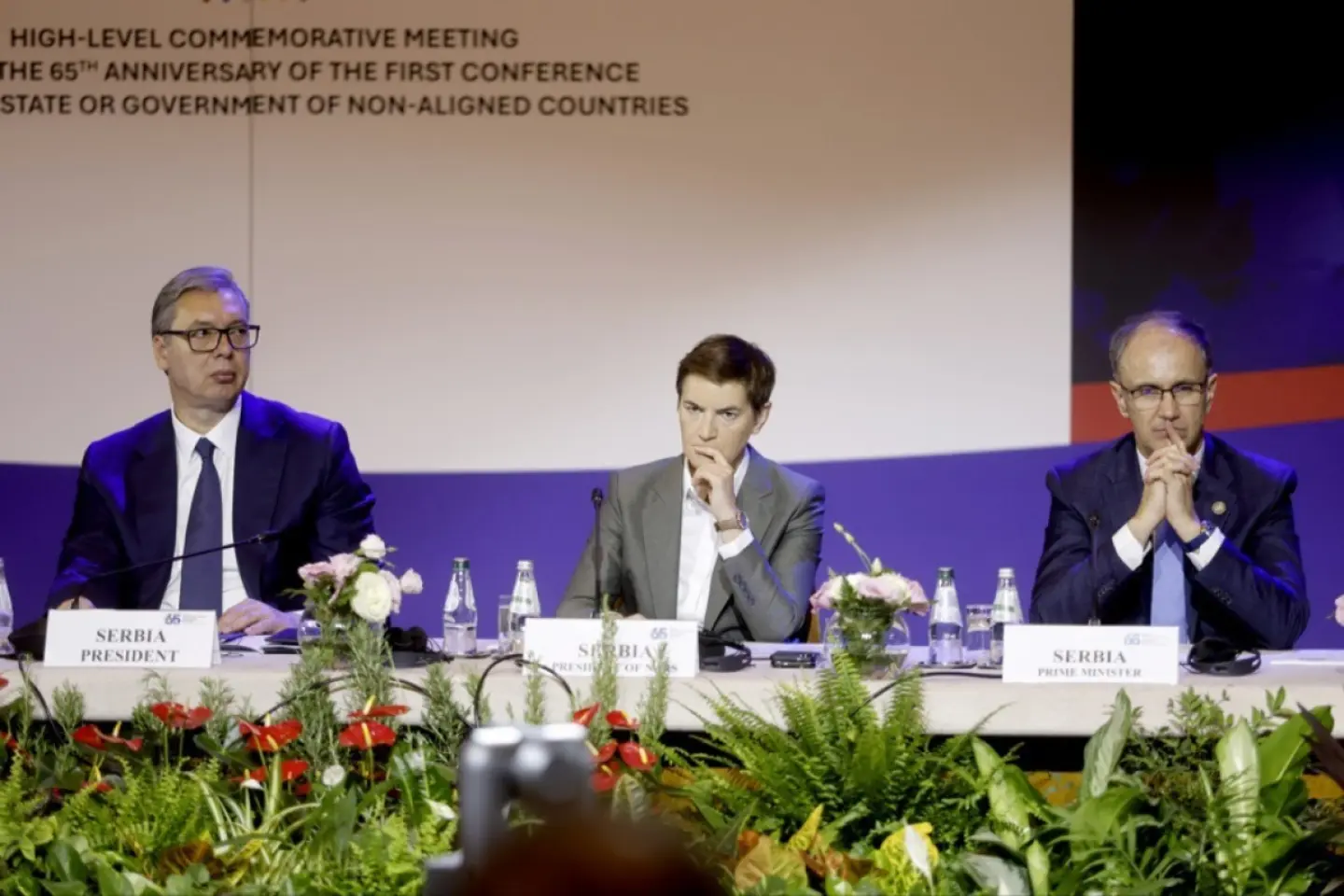 Prim-ministrul sârb, Djuro Macut, i-a cerut președintelui Aleksandar Vucic dizolvarea parlamentului 