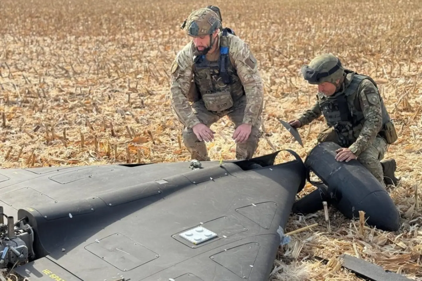 Poliția: Fragmentele dronei prăbușite în nordul R. Moldova sunt similare modelului „Gheran”