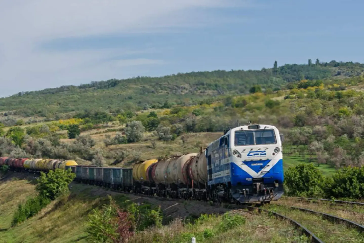 Linia feroviară Iași-Ungheni va fi reabilitată și electrificată