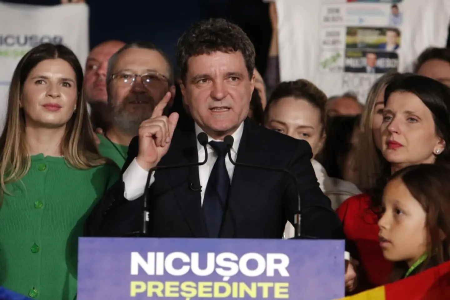 Bucureşti: noi consultări pentru desemnarea candidatului la funcţia de prim-ministru