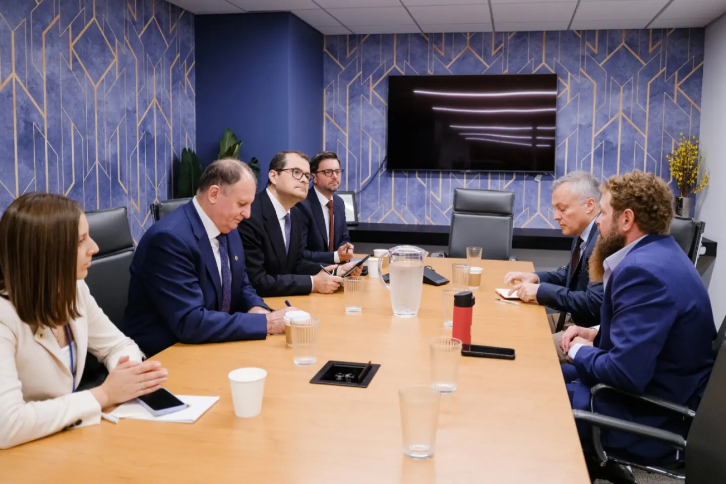 Premierul Tofan caută investiții americane în tehnologie, energie și infrastructură