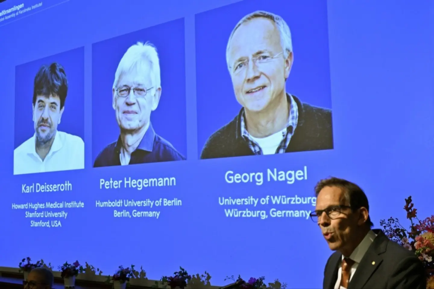 Premiul Nobel pentru Medicină a fost câştigat de Karl Deisseroth, Peter Hegemann şi Georg Nagel