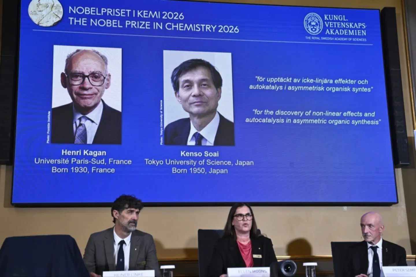 Premiul Nobel pentru Chimie 2026 este împărţit între cercetătorul francez Henri Kagan şi cel japonez Kenso Soai