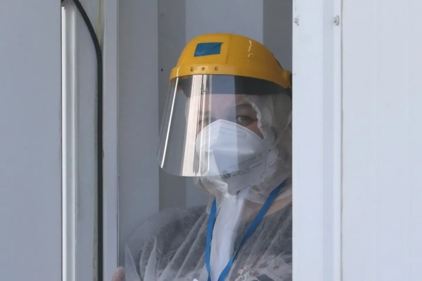 Ciumă la ruși: autoritățile pretind că „nicio boală infecțioasă” nu a fost detectată în urma monitorizării medicale a tuturor persoanelor care au intrat în contact cu o laborantă din Siberia, decedată de „pneumonie”