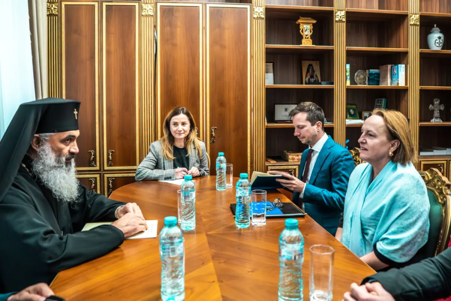 Mitropolitul Basarabiei reafirmă susținerea pentru parcursul european al R. Moldova și solicită sprijinul UE pentru protejarea comunităților și recuperarea patrimoniului Mitropoliei 