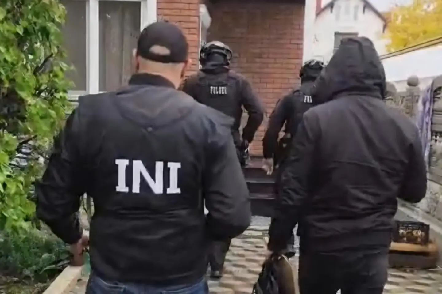 Grup suspectat de pregătirea dezordinilor în masă